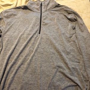 Men’s performance pull over